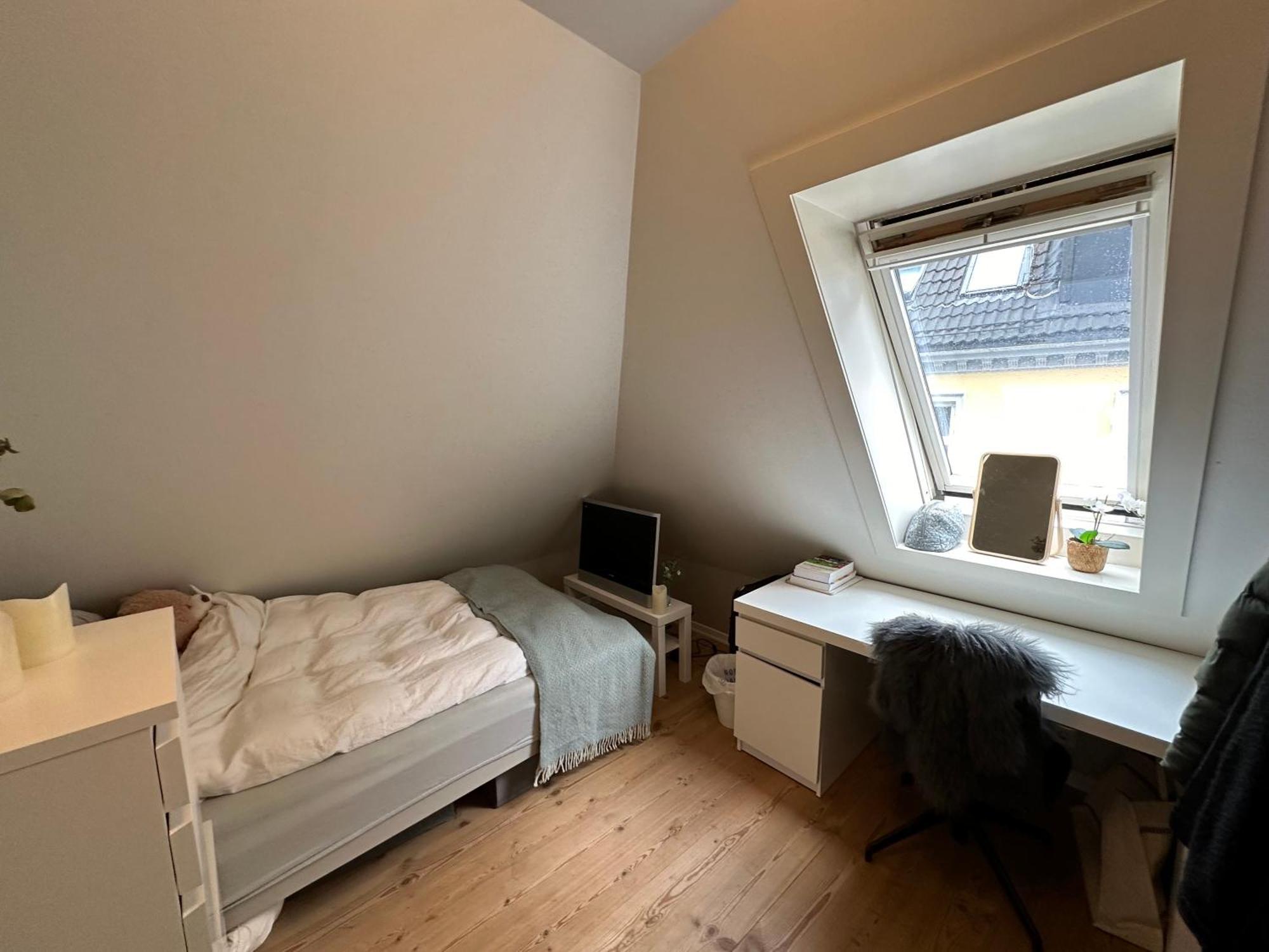 Appartement Sjarmerende Bolig Like Ved Togstasjonen à Bergen Extérieur photo