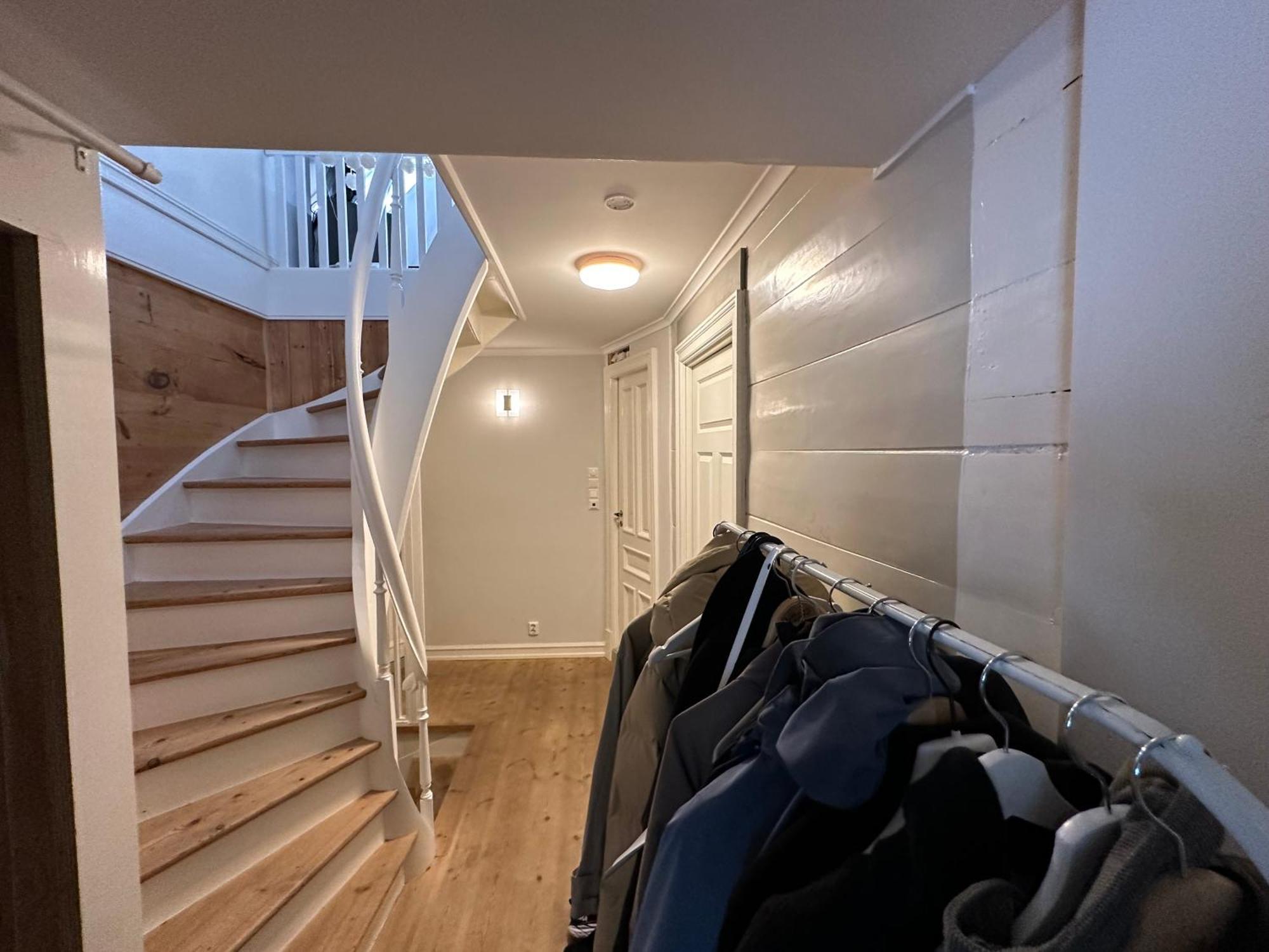 Appartement Sjarmerende Bolig Like Ved Togstasjonen à Bergen Extérieur photo