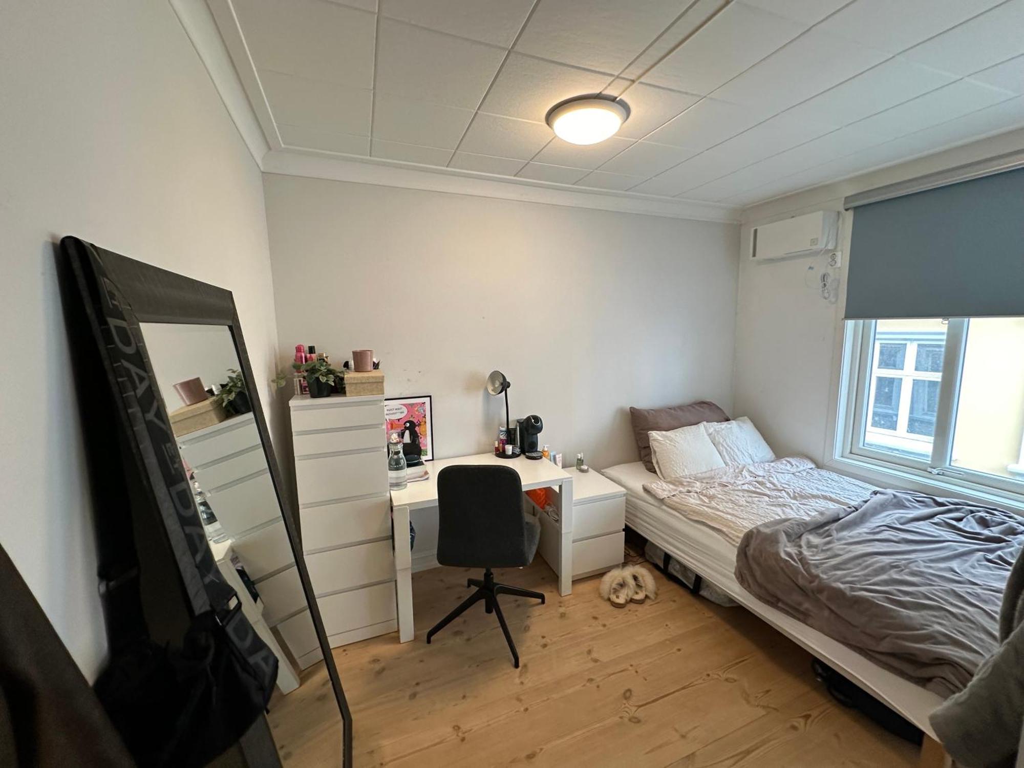 Appartement Sjarmerende Bolig Like Ved Togstasjonen à Bergen Extérieur photo