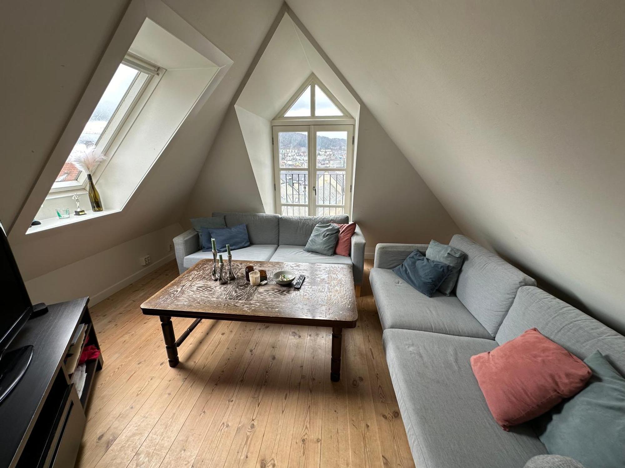 Appartement Sjarmerende Bolig Like Ved Togstasjonen à Bergen Extérieur photo