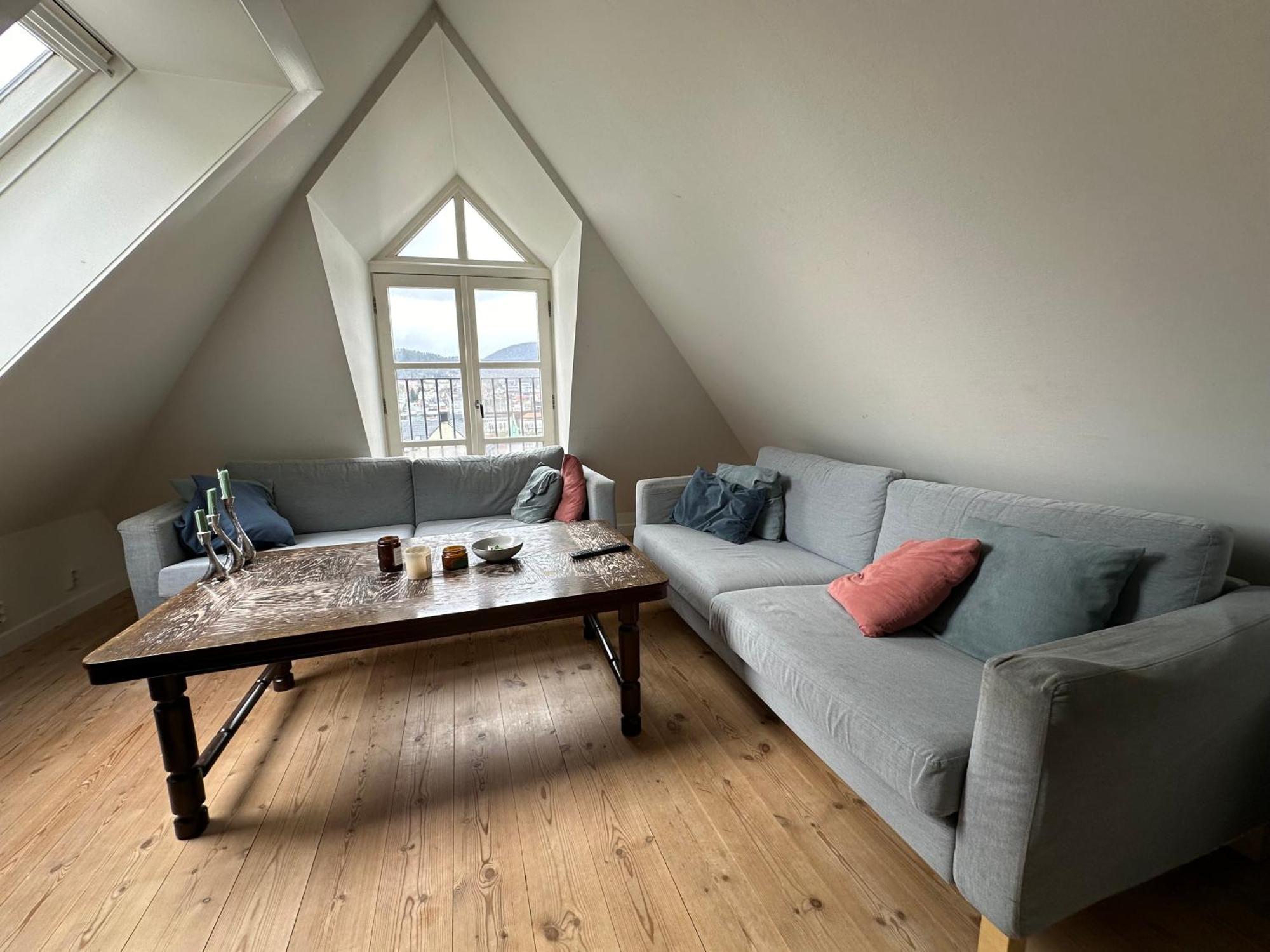 Appartement Sjarmerende Bolig Like Ved Togstasjonen à Bergen Extérieur photo